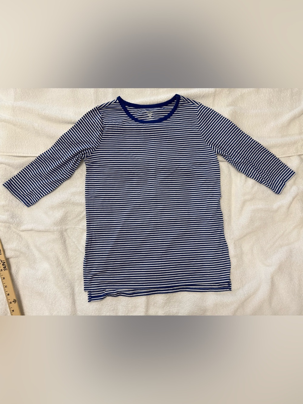 XL women’s Old Navy royal blue and White Striped 3/4 Sleeve Tee